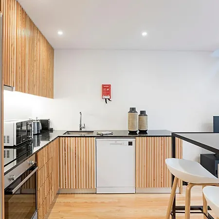 Studio Duplex W Ac Near River Front By Lovelystay *